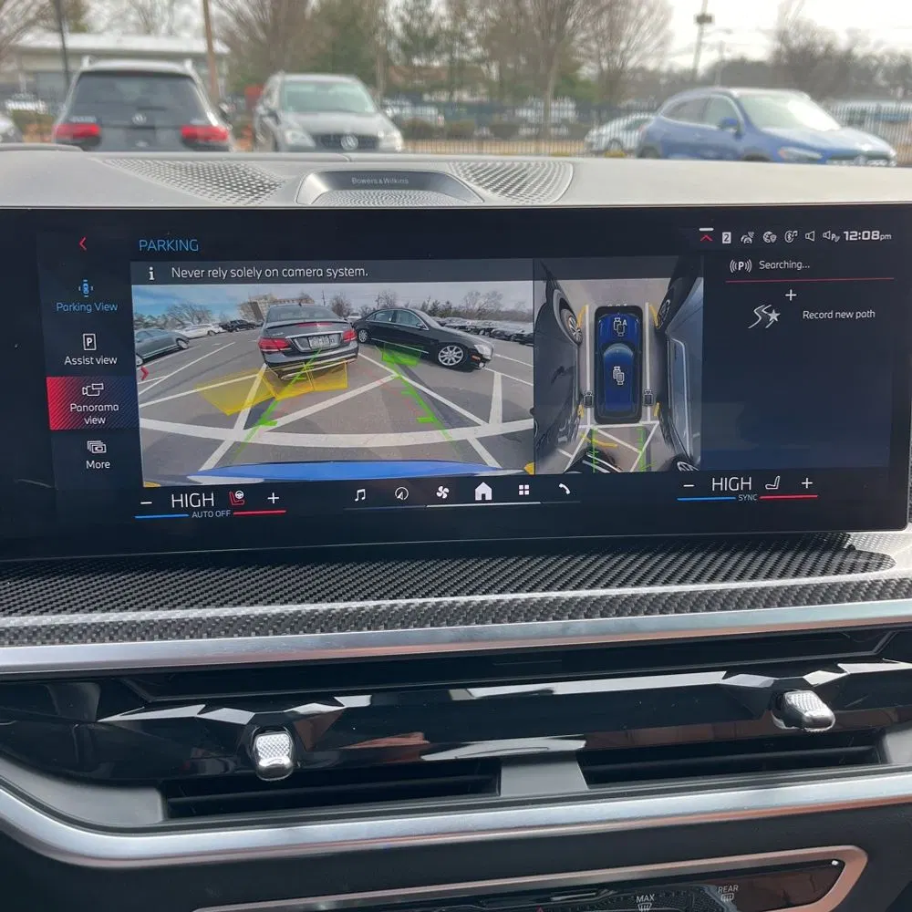 2025 BMW X5 M60i