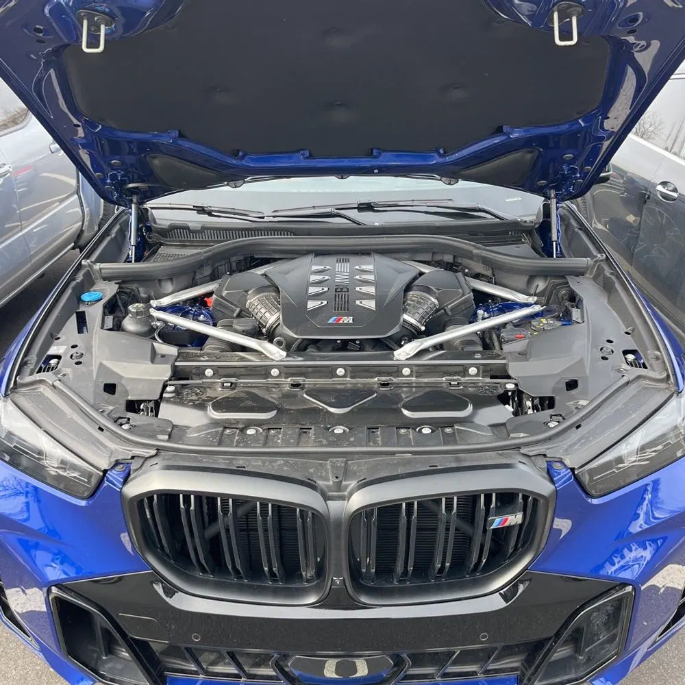 2025 BMW X5 M60i