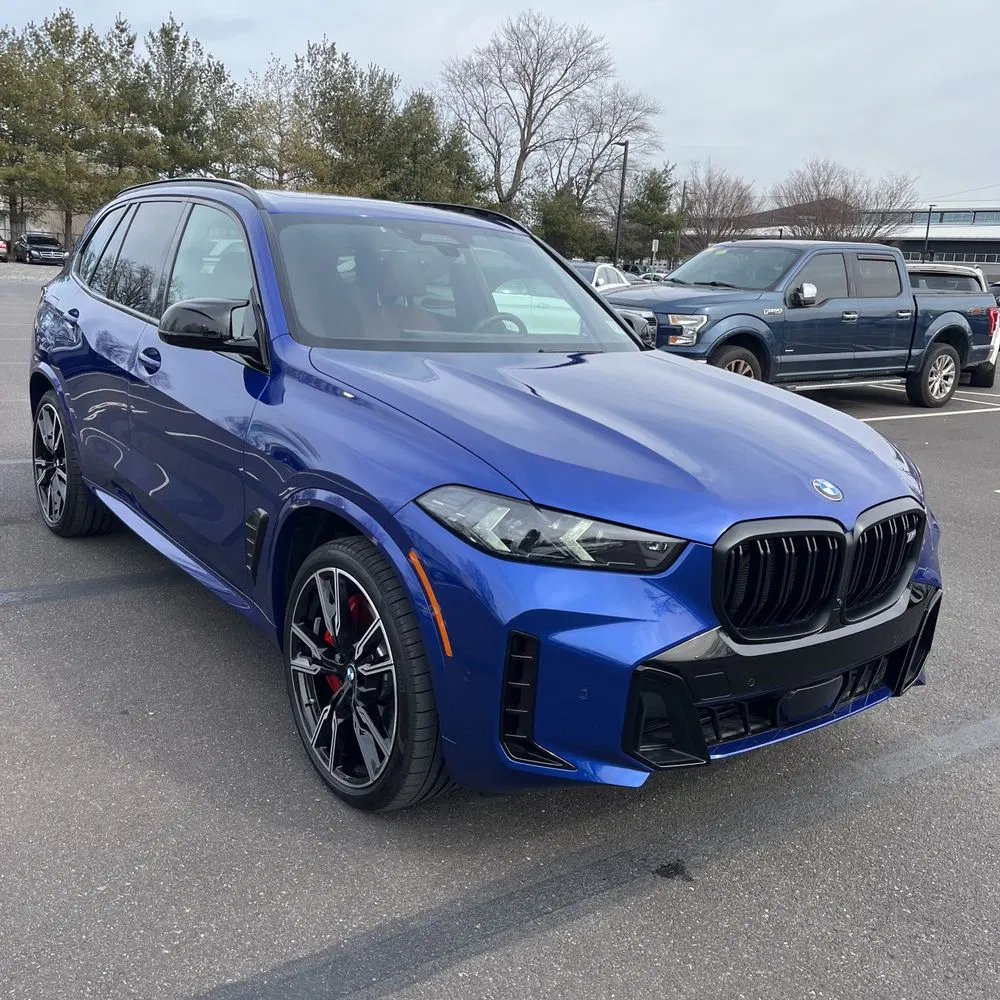 2025 BMW X5 M60i