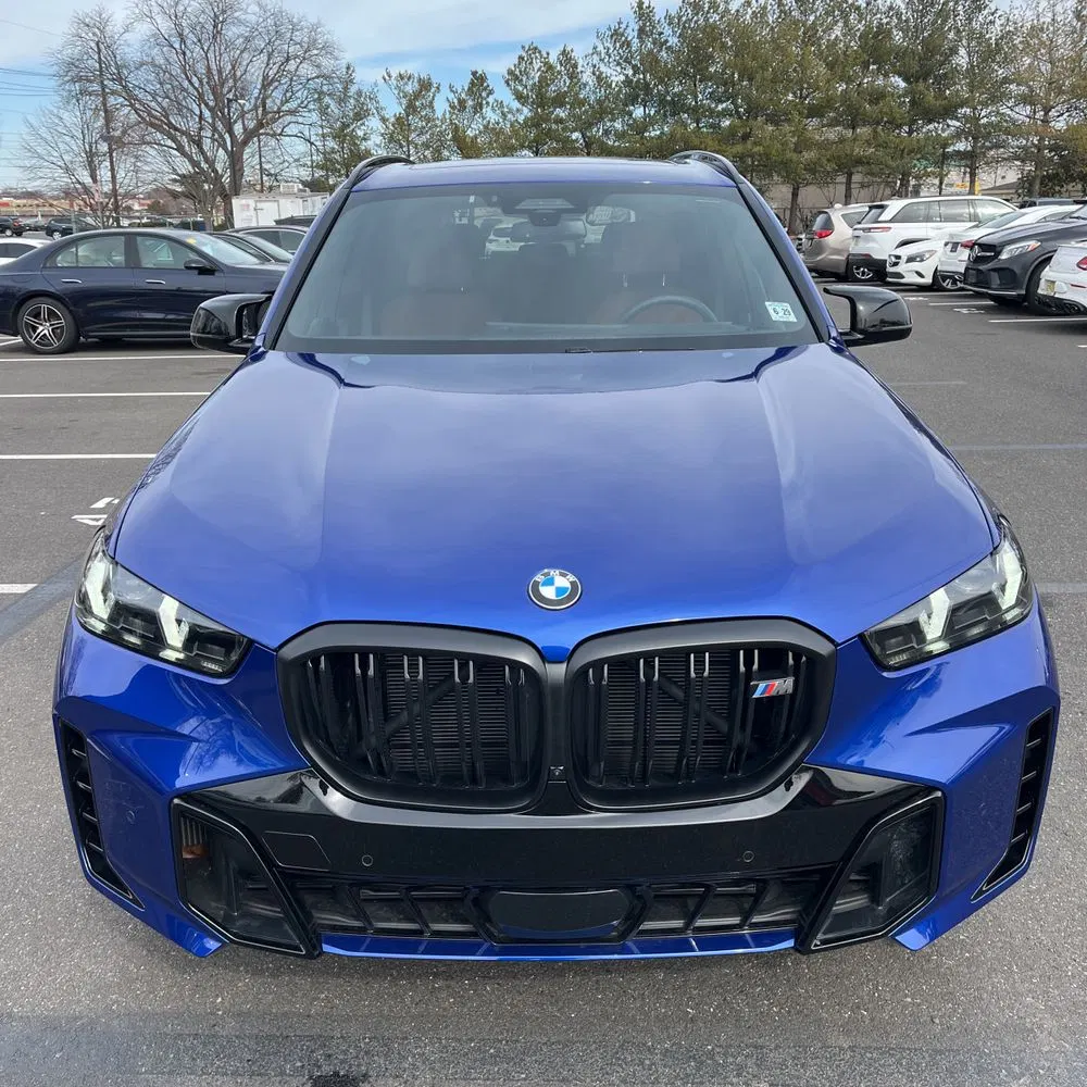 2025 BMW X5 M60i