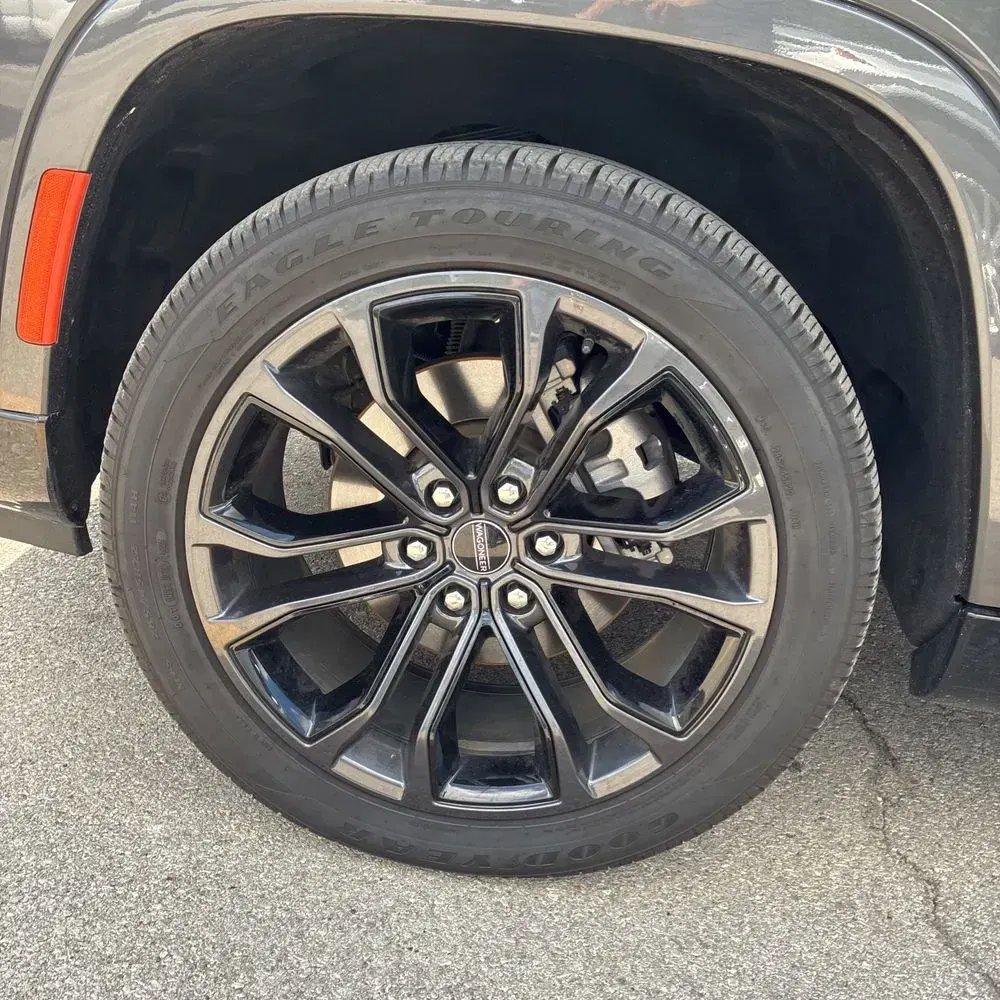 2024 Jeep Grand Wagoneer Series III Obsidian