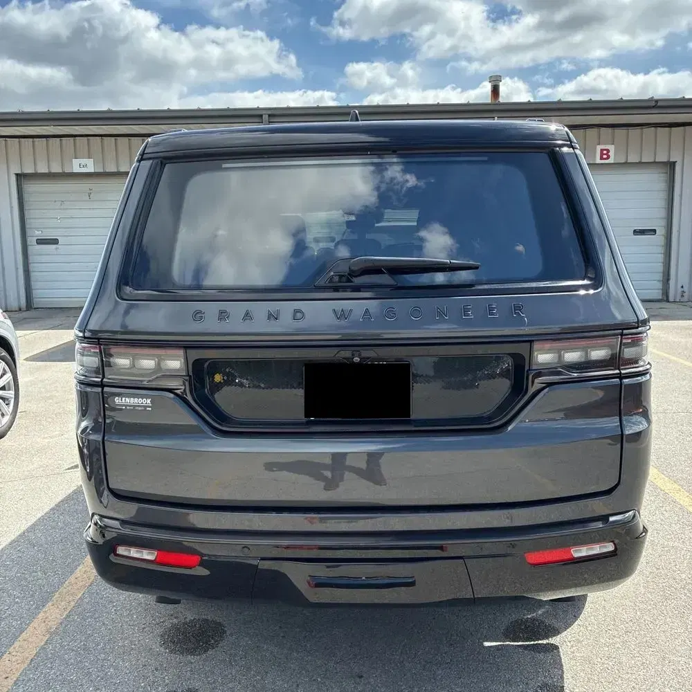 2024 Jeep Grand Wagoneer Series III Obsidian
