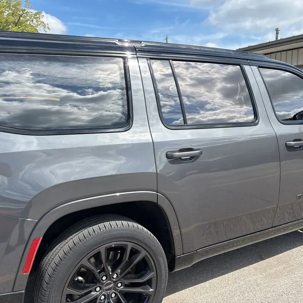 2024 Jeep Grand Wagoneer Series III Obsidian