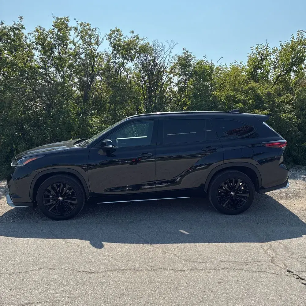 2025 Toyota Highlander XSE