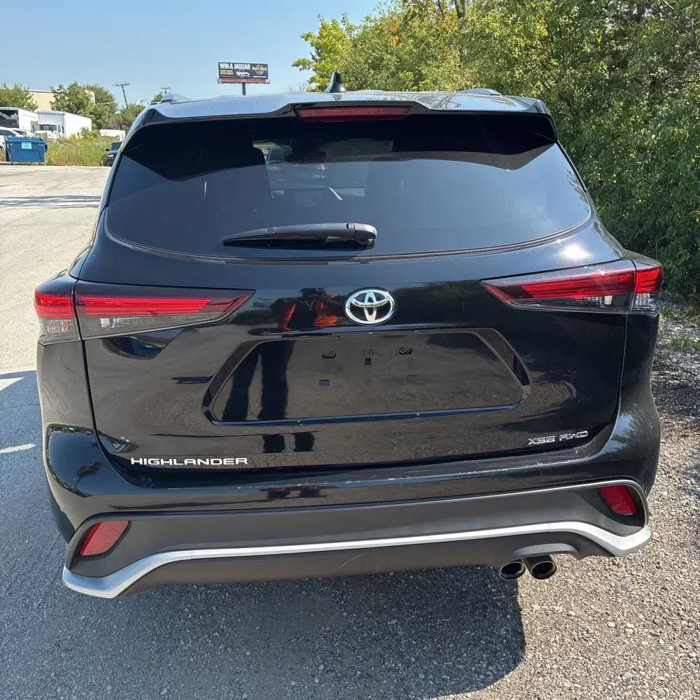 2025 Toyota Highlander XSE