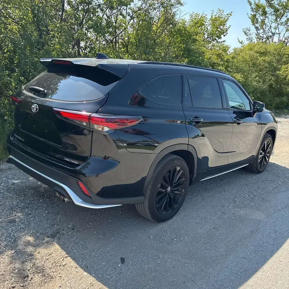 2025 Toyota Highlander XSE