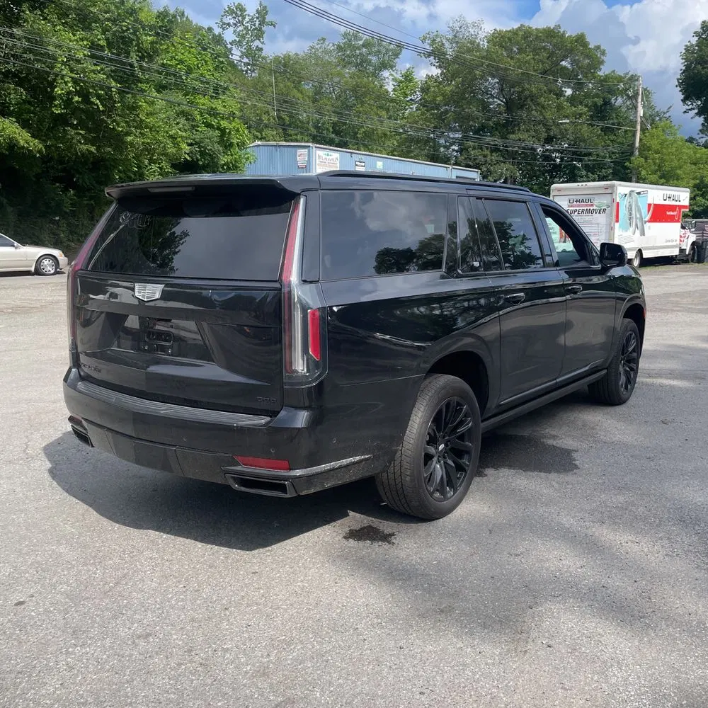 2022 Cadillac Escalade ESV Sport Platinum