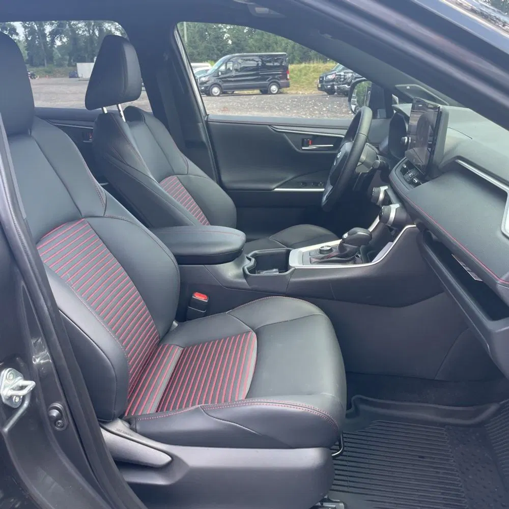 2025 Toyota RAV4 Plug-in Hybrid XSE