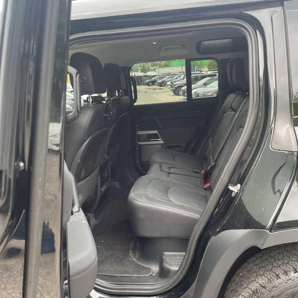 2023 Land Rover Defender 110 S