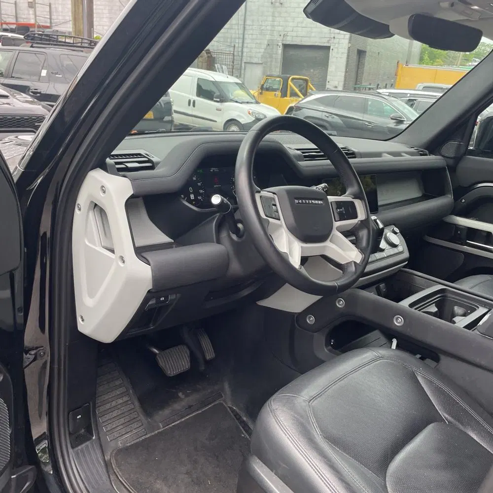 2023 Land Rover Defender 110 S