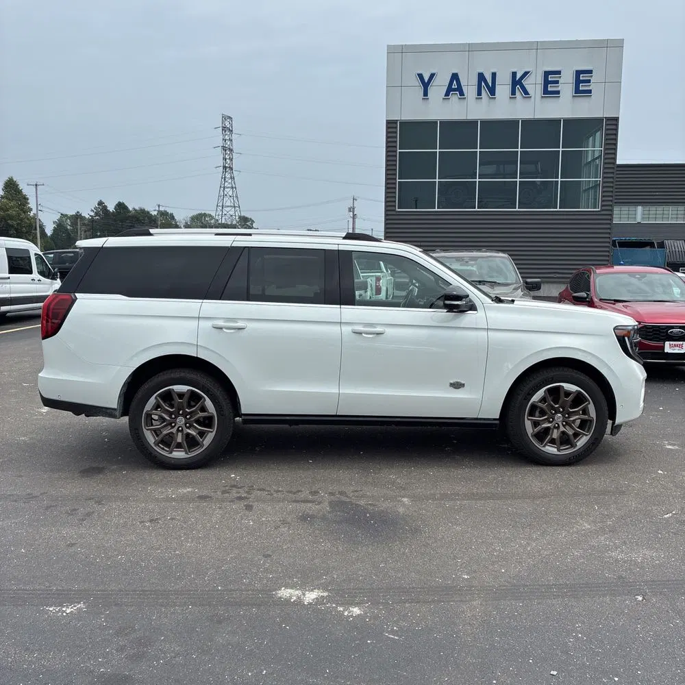 2025 Ford Expedition King Ranch