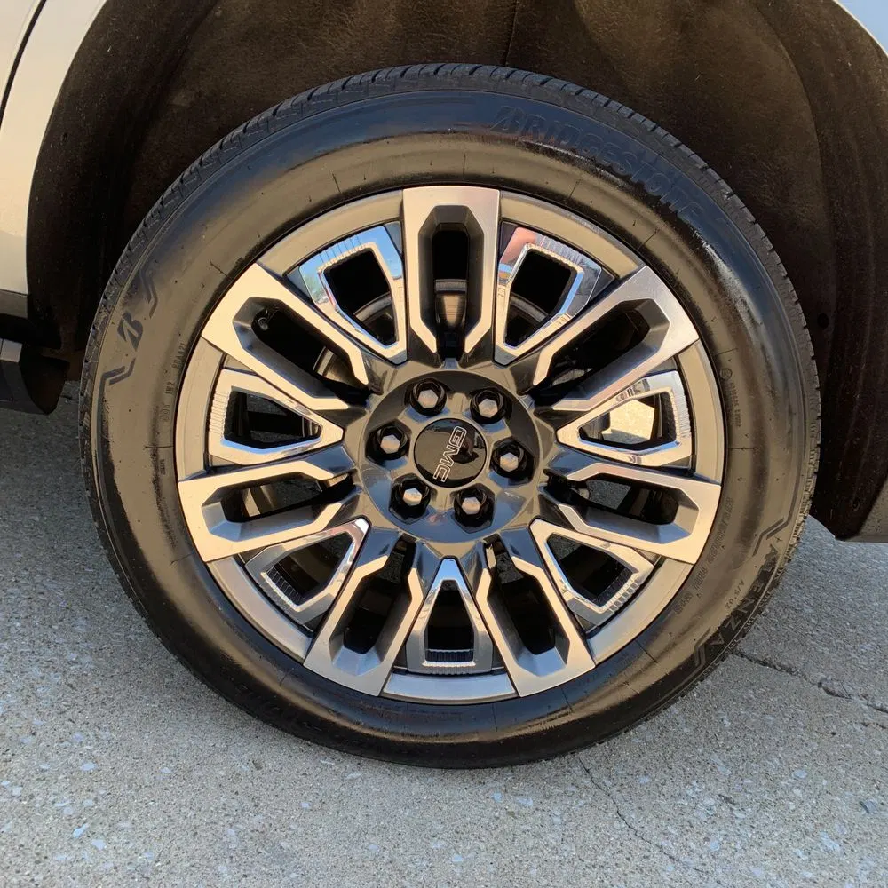 2024 GMC Yukon Denali Ultimate