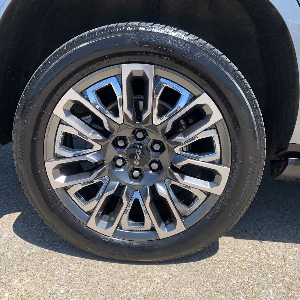 2024 GMC Yukon Denali Ultimate
