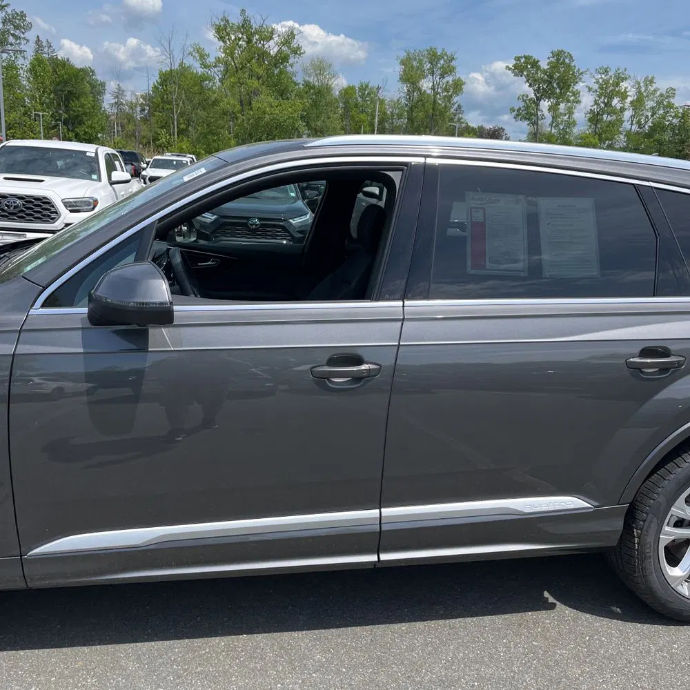 2025 Audi Q7 Premium 45