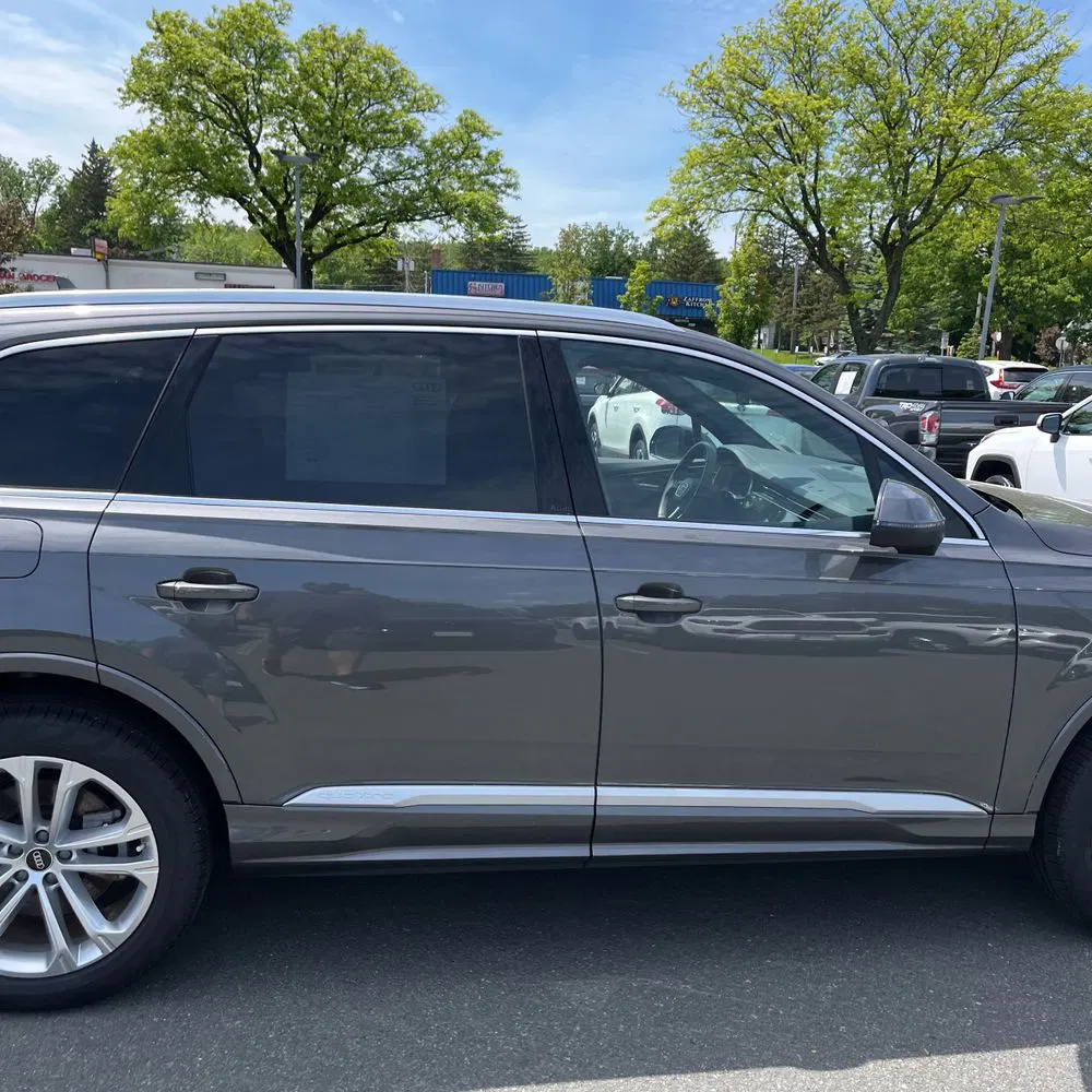 2025 Audi Q7 Premium 45