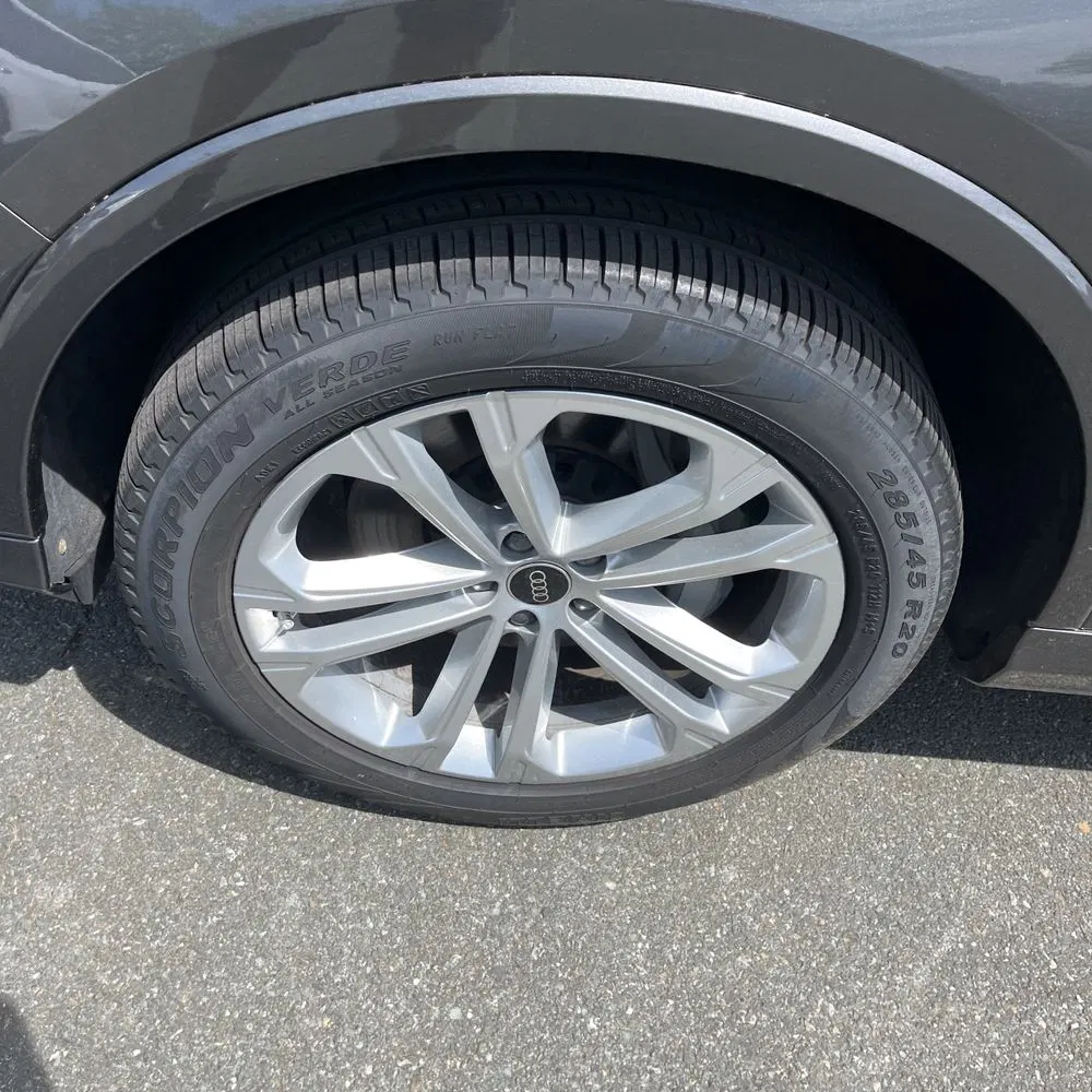 2025 Audi Q7 Premium 45