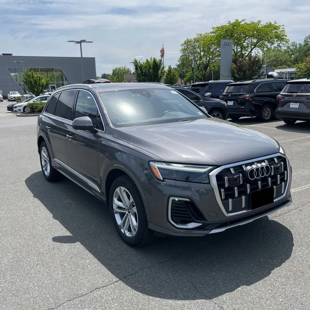 2025 Audi Q7 Premium 45