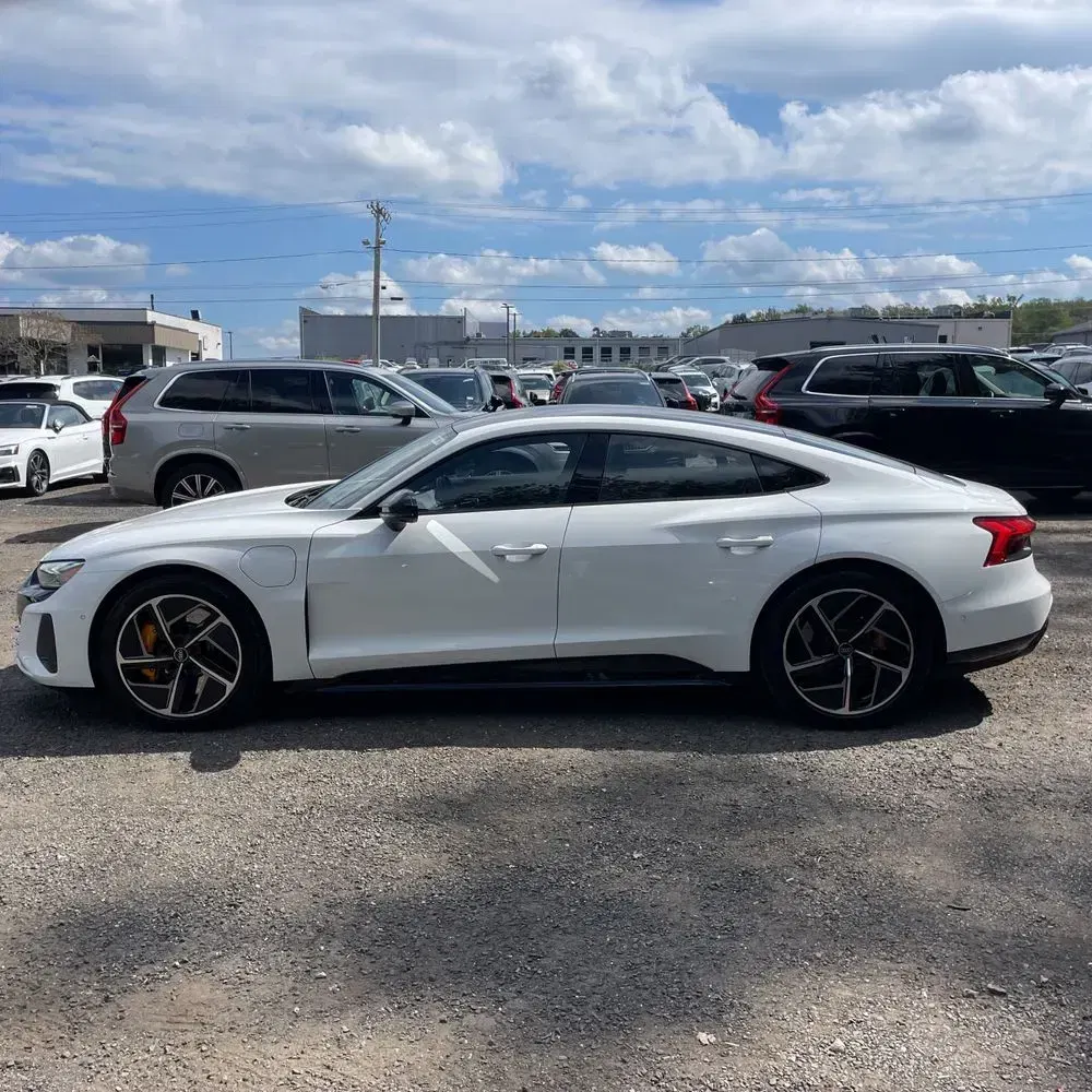 2023 Audi e-tron GT RS