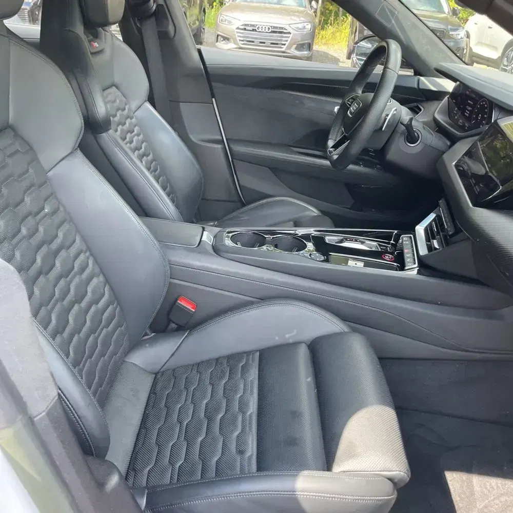 2023 Audi e-tron GT RS