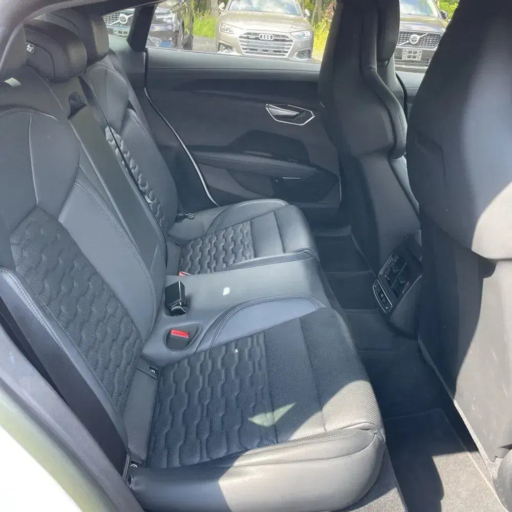 2023 Audi e-tron GT RS