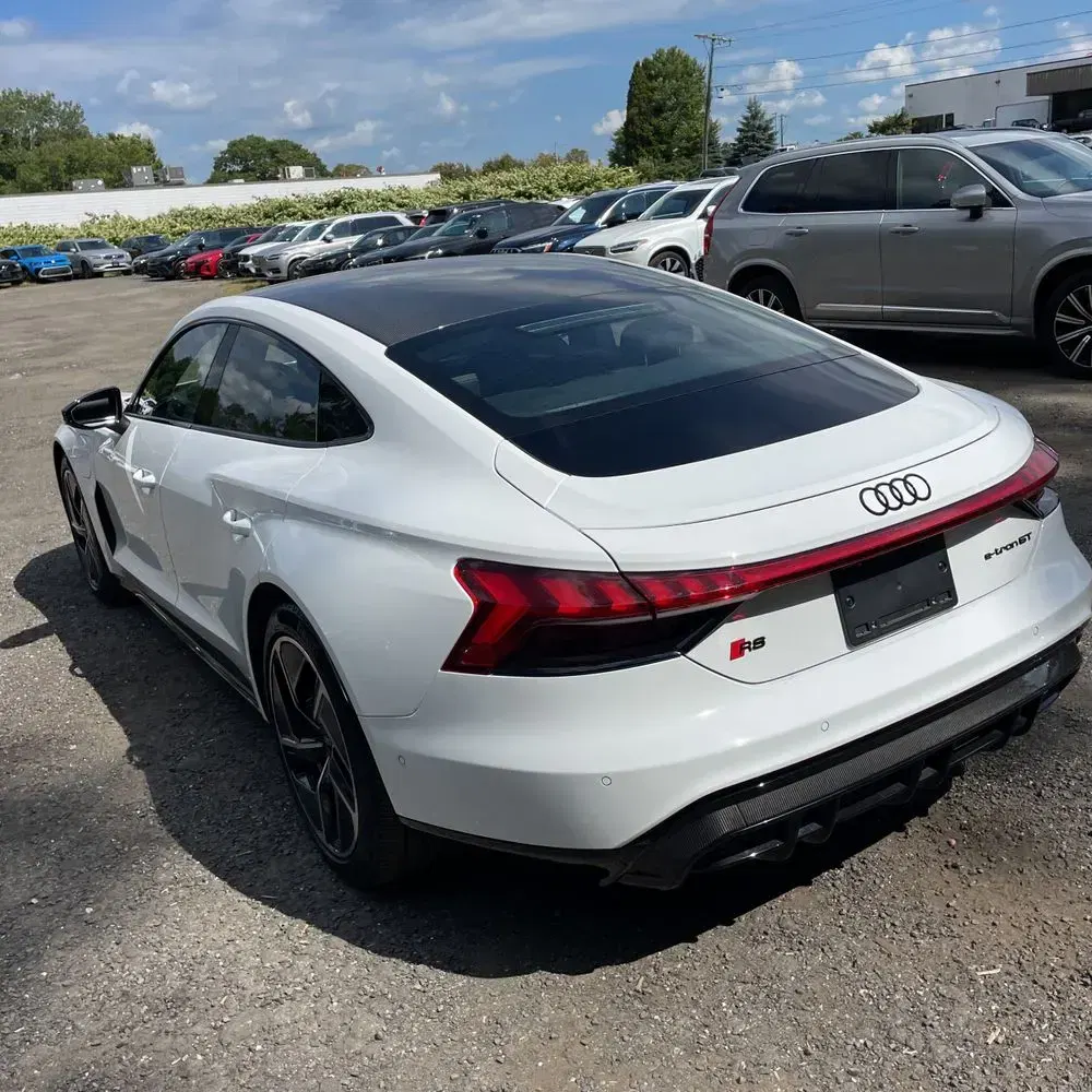 2023 Audi e-tron GT RS