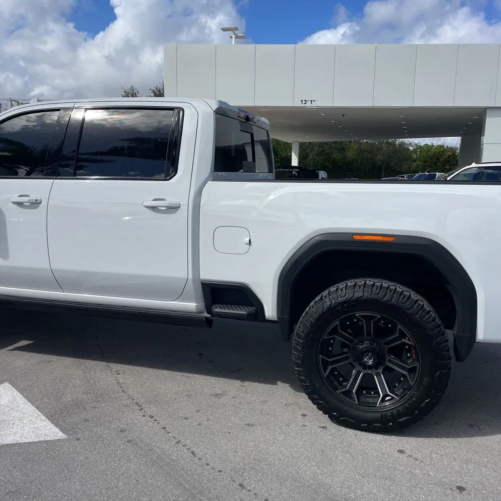 2024 GMC Sierra 2500HD AT4