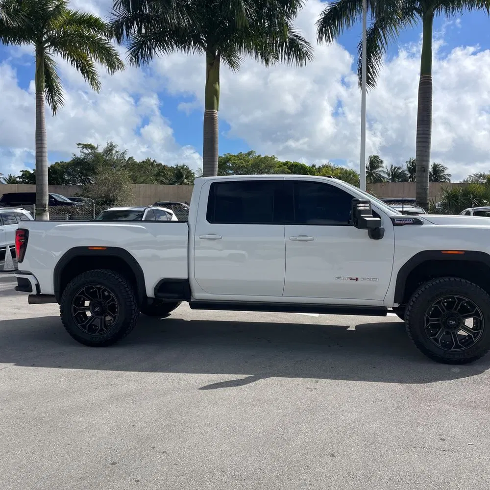 2024 GMC Sierra 2500HD AT4