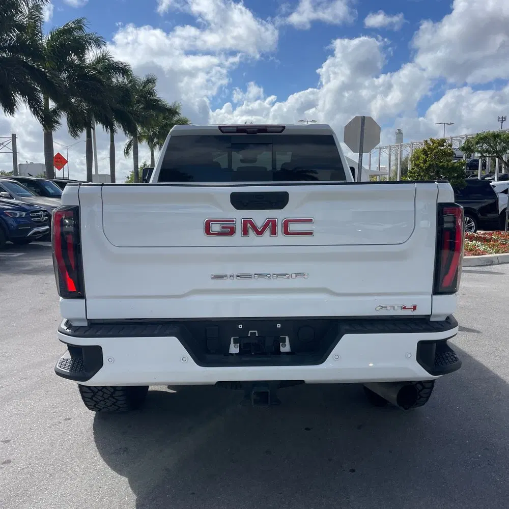 2024 GMC Sierra 2500HD AT4