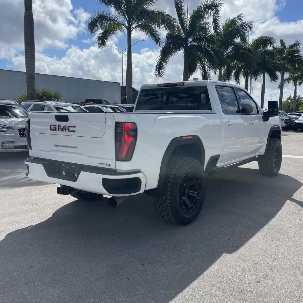 2024 GMC Sierra 2500HD AT4