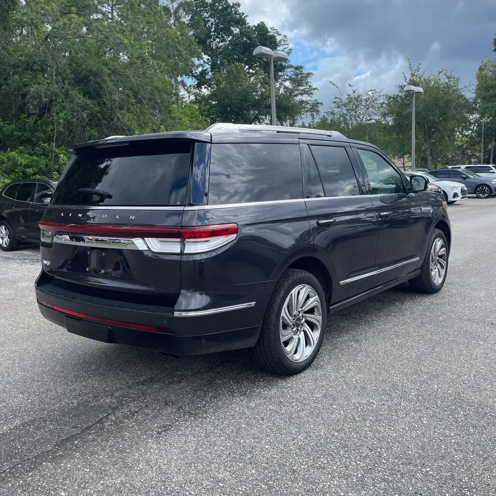 2024 Lincoln Navigator Reserve