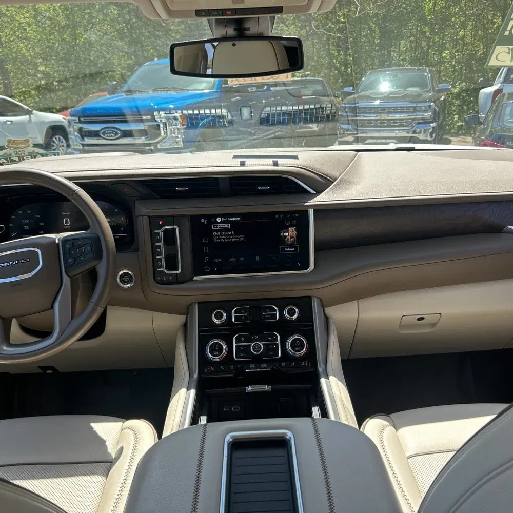 2022 GMC Yukon XL Denali