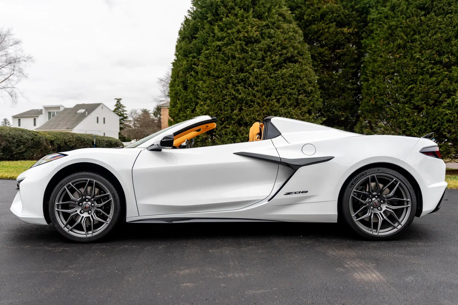 2023 Chevrolet Corvette Z06 Convertible - ~200 Miles, 670-hp LT6 V8, 3LZ Trim, Arctic White