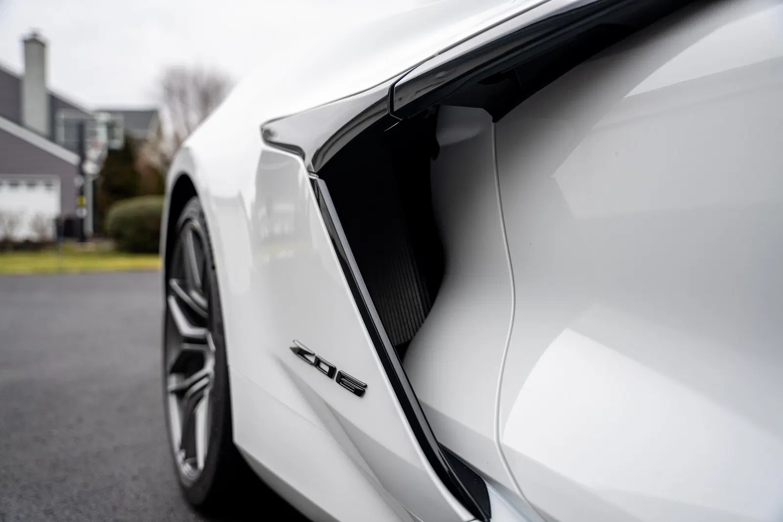 2023 Chevrolet Corvette Z06 Convertible - ~200 Miles, 670-hp LT6 V8, 3LZ Trim, Arctic White