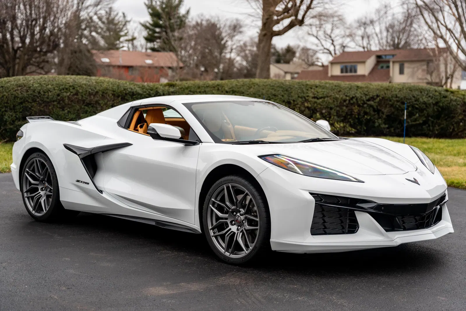 2023 Chevrolet Corvette Z06 Convertible - ~200 Miles, 670-hp LT6 V8, 3LZ Trim, Arctic White
