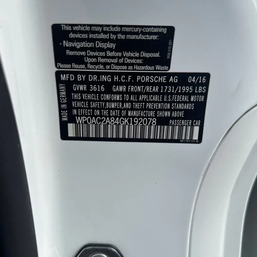 2016 Porsche Cayman GT4