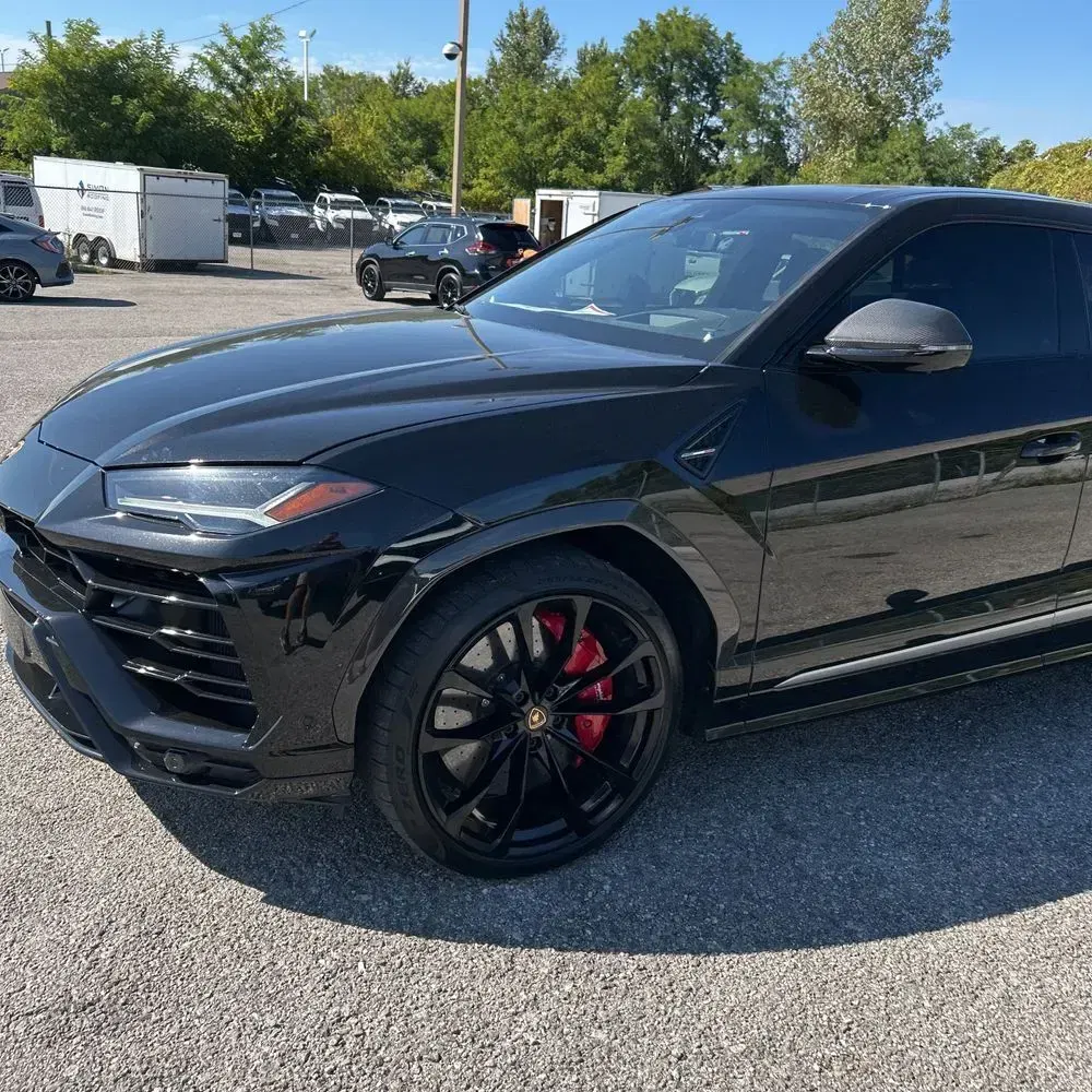 2020 Lamborghini Urus Base