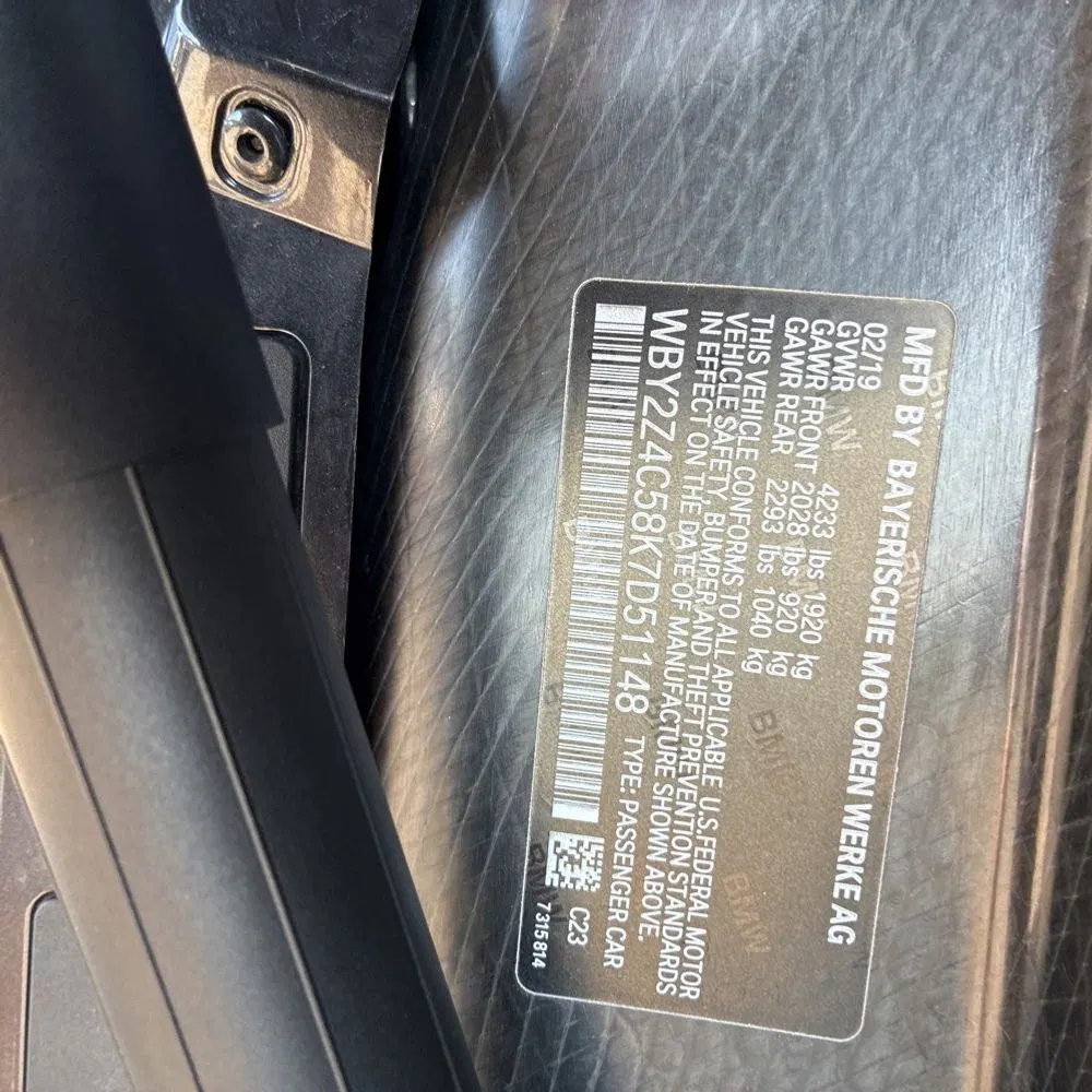 2019 BMW i8
