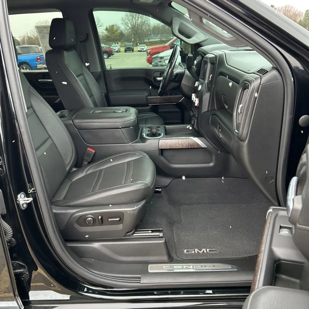 2020 GMC Sierra 2500HD Denali