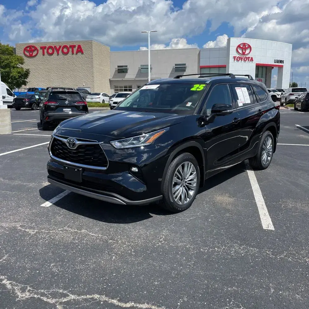 2025 Toyota Highlander Platinum
