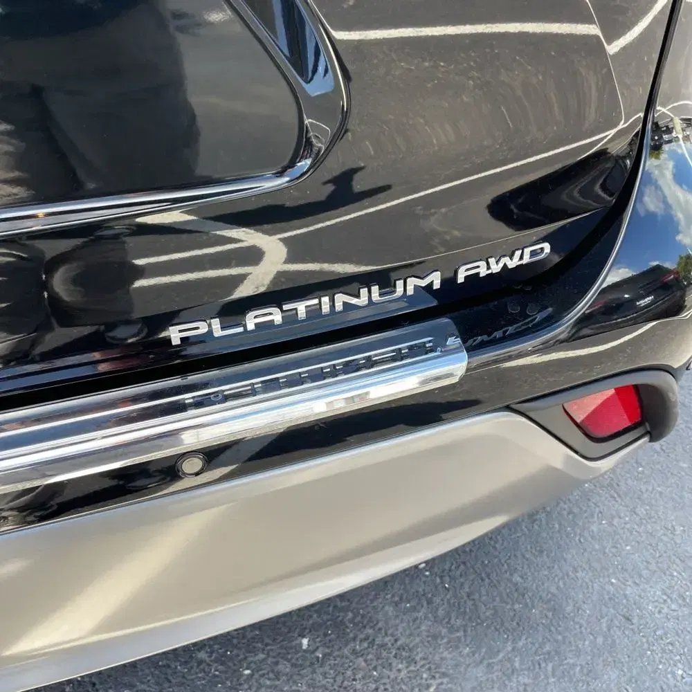 2025 Toyota Highlander Platinum