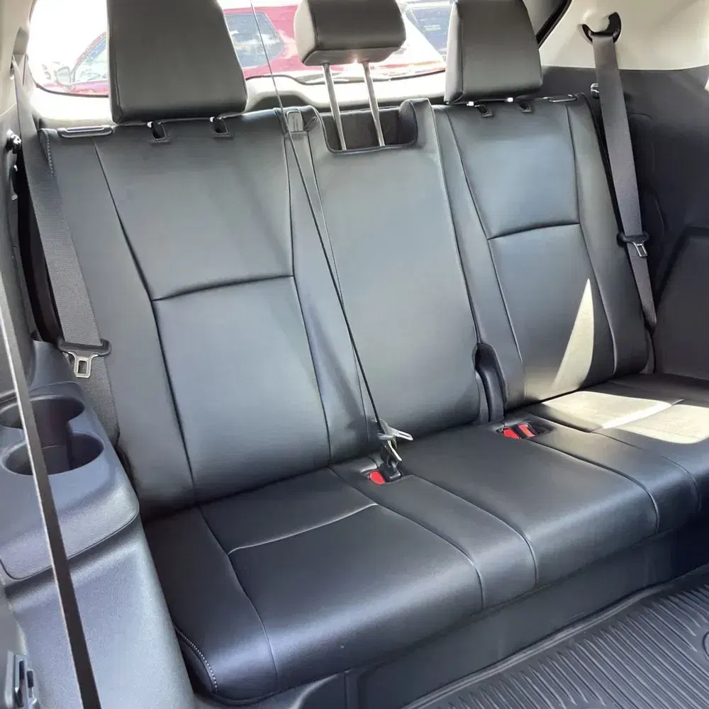 2025 Toyota Highlander Platinum