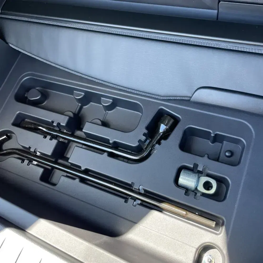 2025 Toyota Highlander Platinum