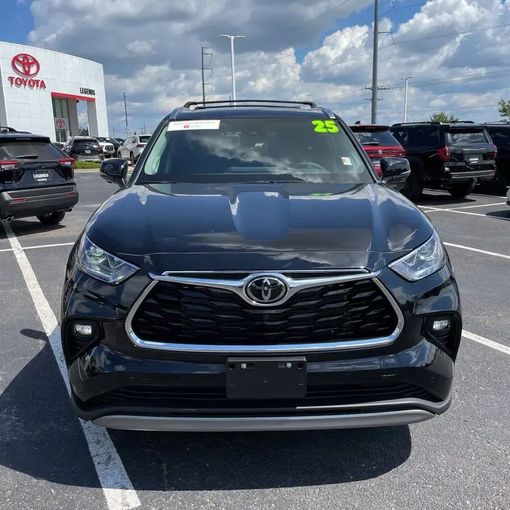 2025 Toyota Highlander Platinum