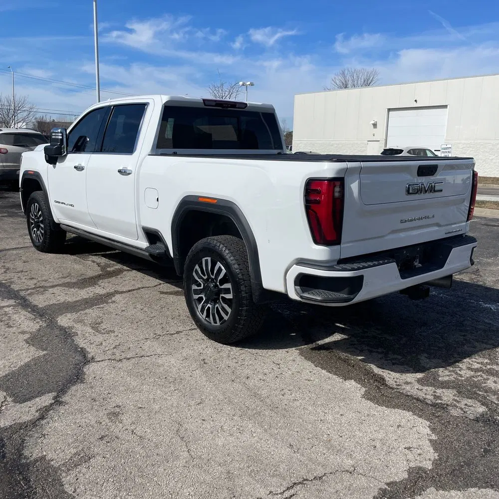 2024 GMC Sierra 2500HD Denali Ultimate