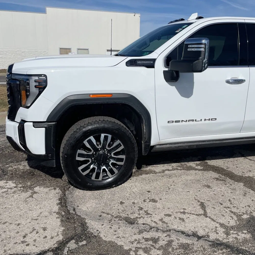 2024 GMC Sierra 2500HD Denali Ultimate