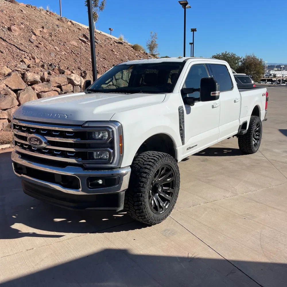 2025 Ford F-350 Super Duty Lariat