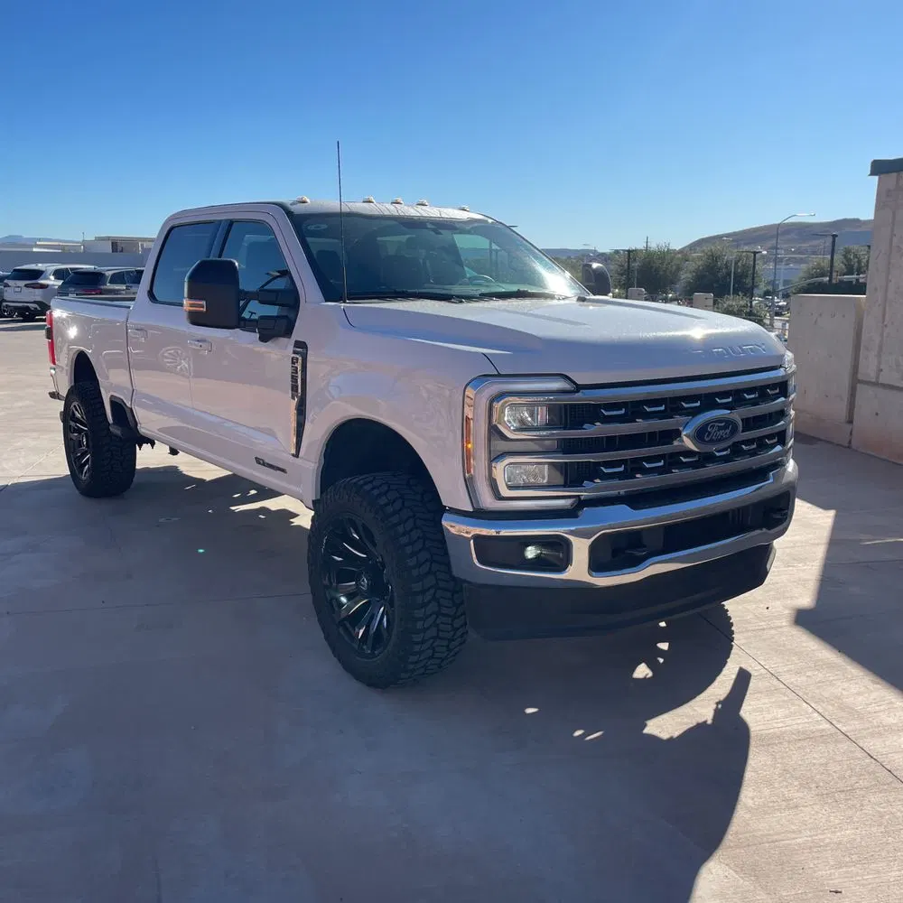 2025 Ford F-350 Super Duty Lariat
