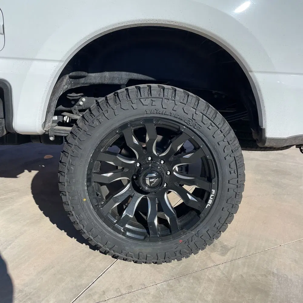 2025 Ford F-350 Super Duty Lariat