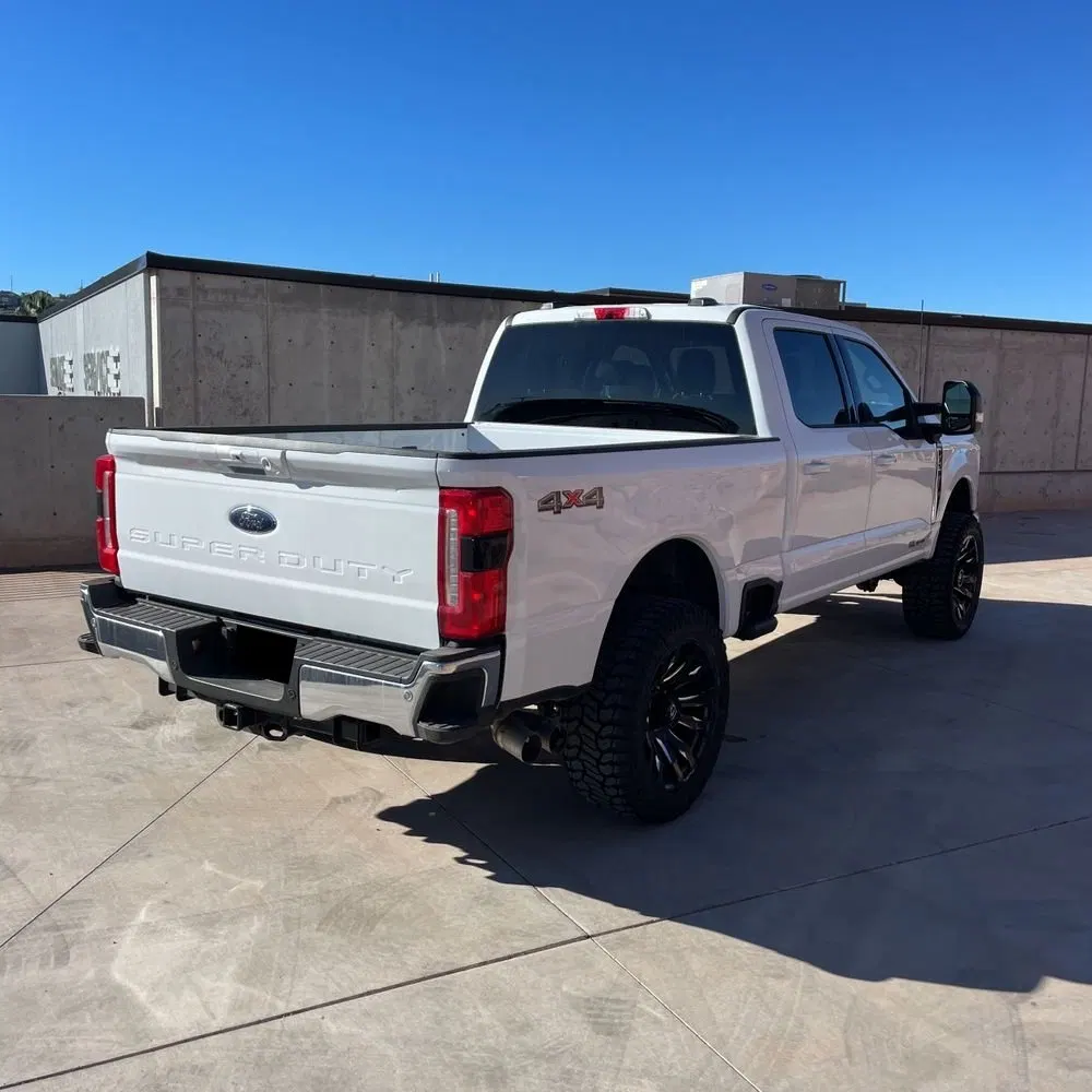 2025 Ford F-350 Super Duty Lariat