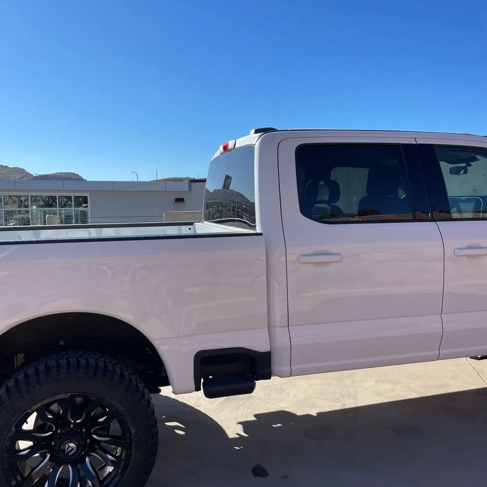 2025 Ford F-350 Super Duty Lariat